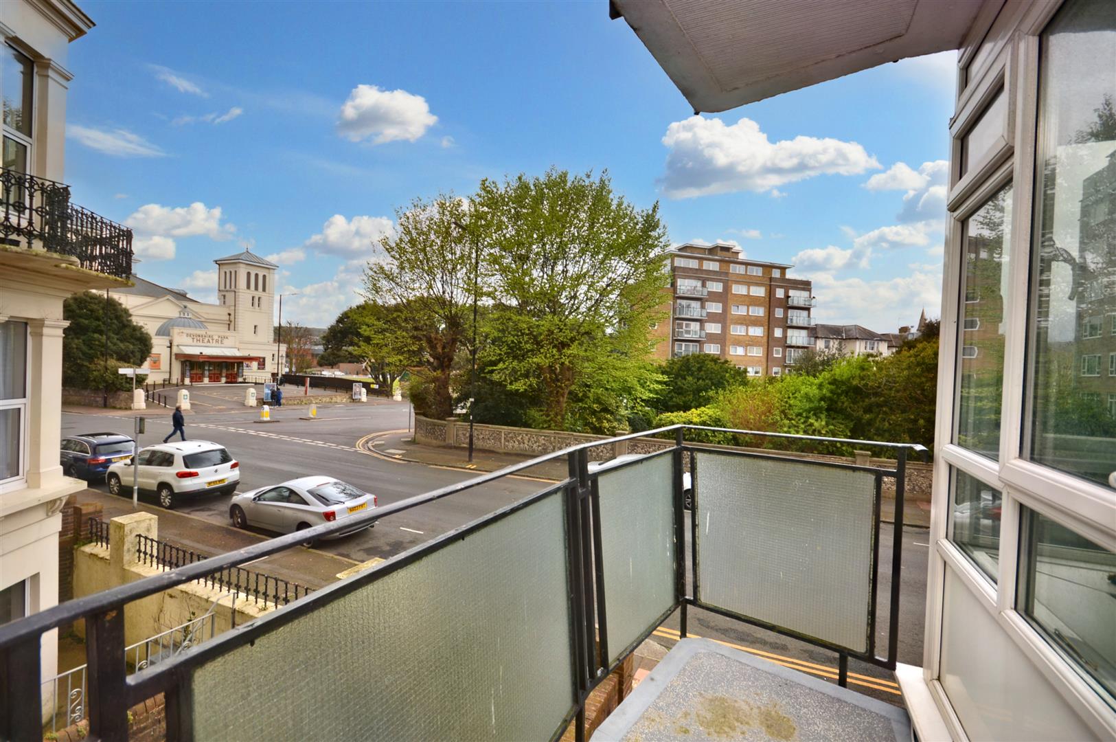 Property Details for Howard Square, Eastbourne Town Property Estate